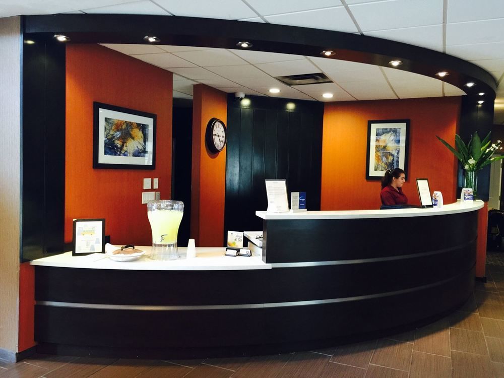 Hotel D'Lins Ontario Airport Extérieur photo